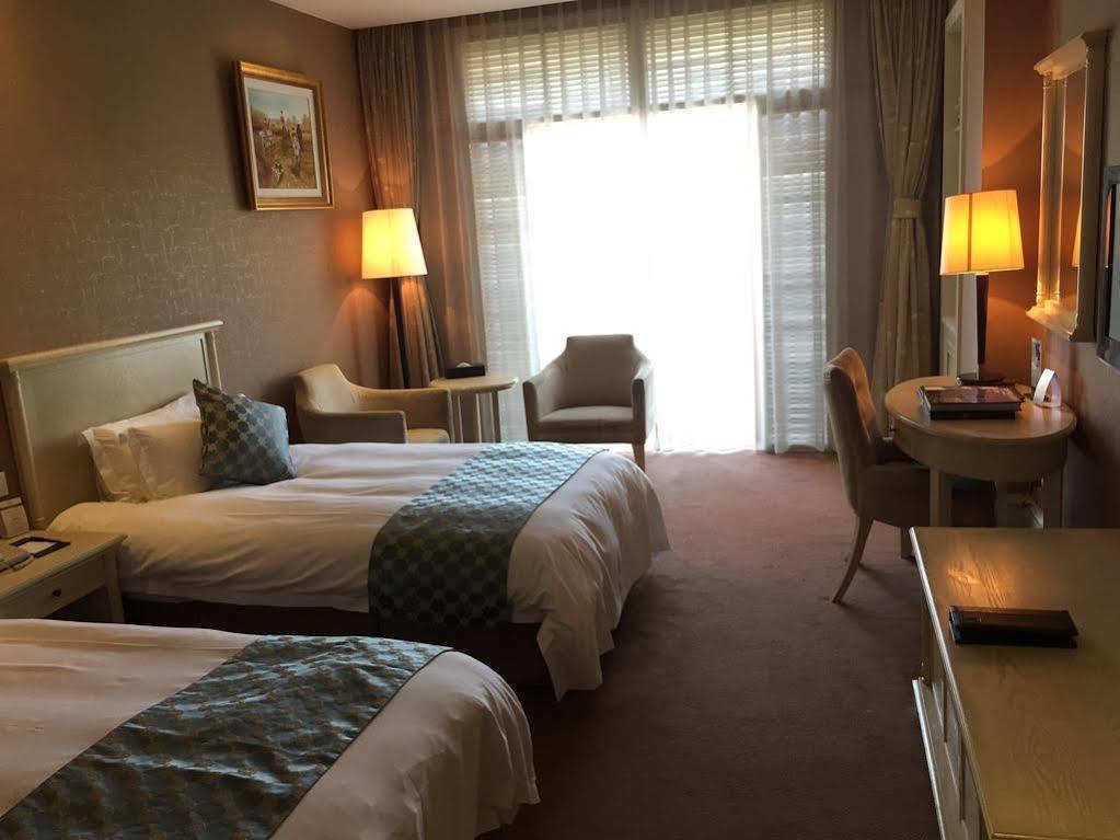 Liston Hotel
